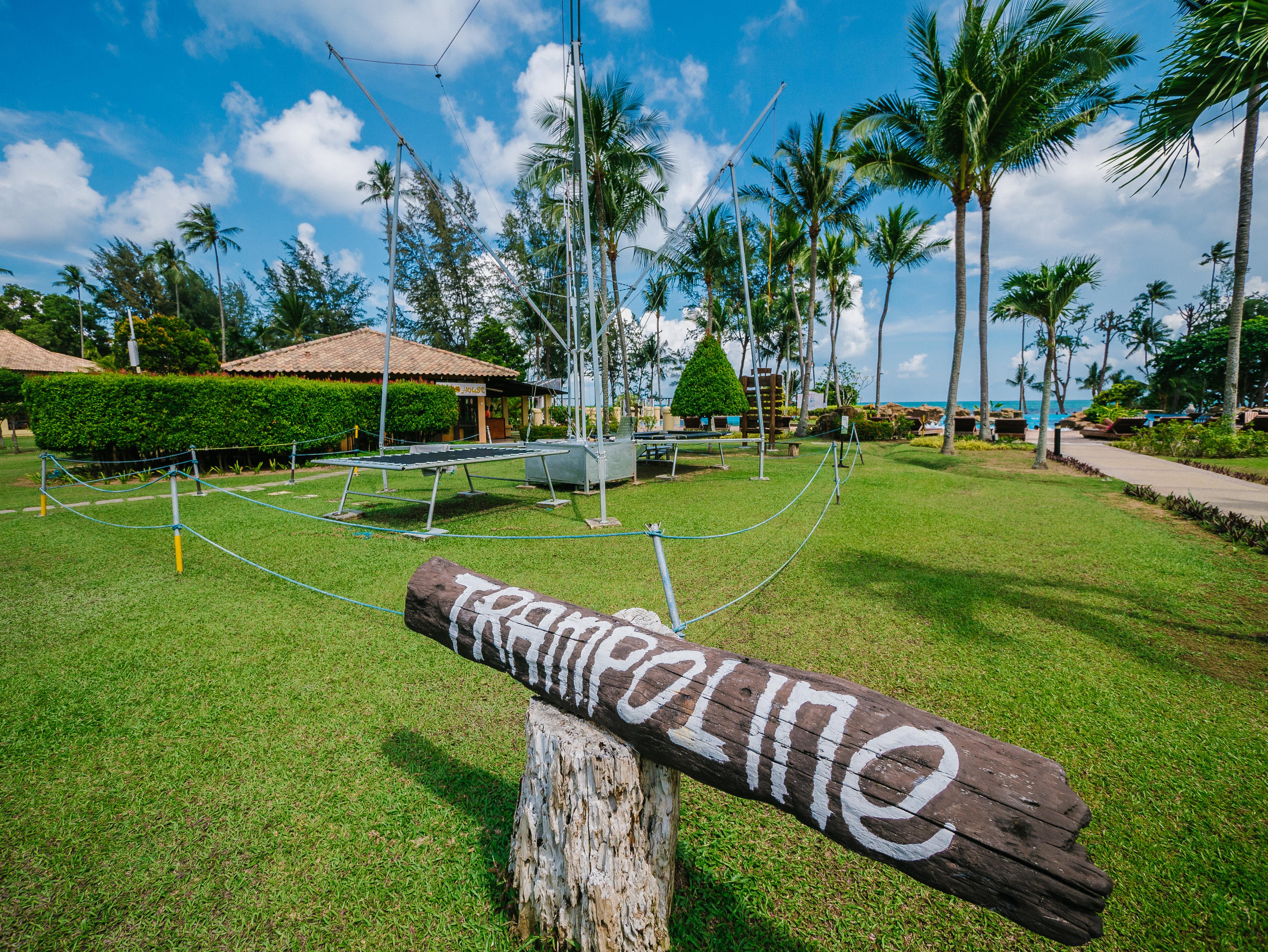 Nirwana Resort Hotel Lagoi Extérieur photo